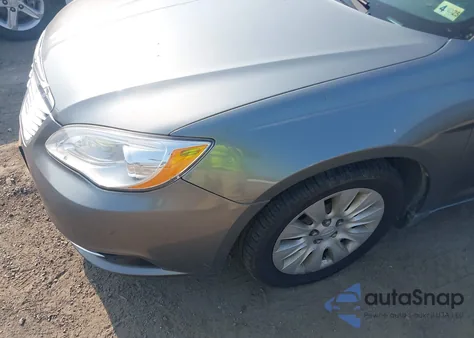 2013 Chrysler 200 Lx из США, поврежденный, VIN 1C3CCBAG5DN724419